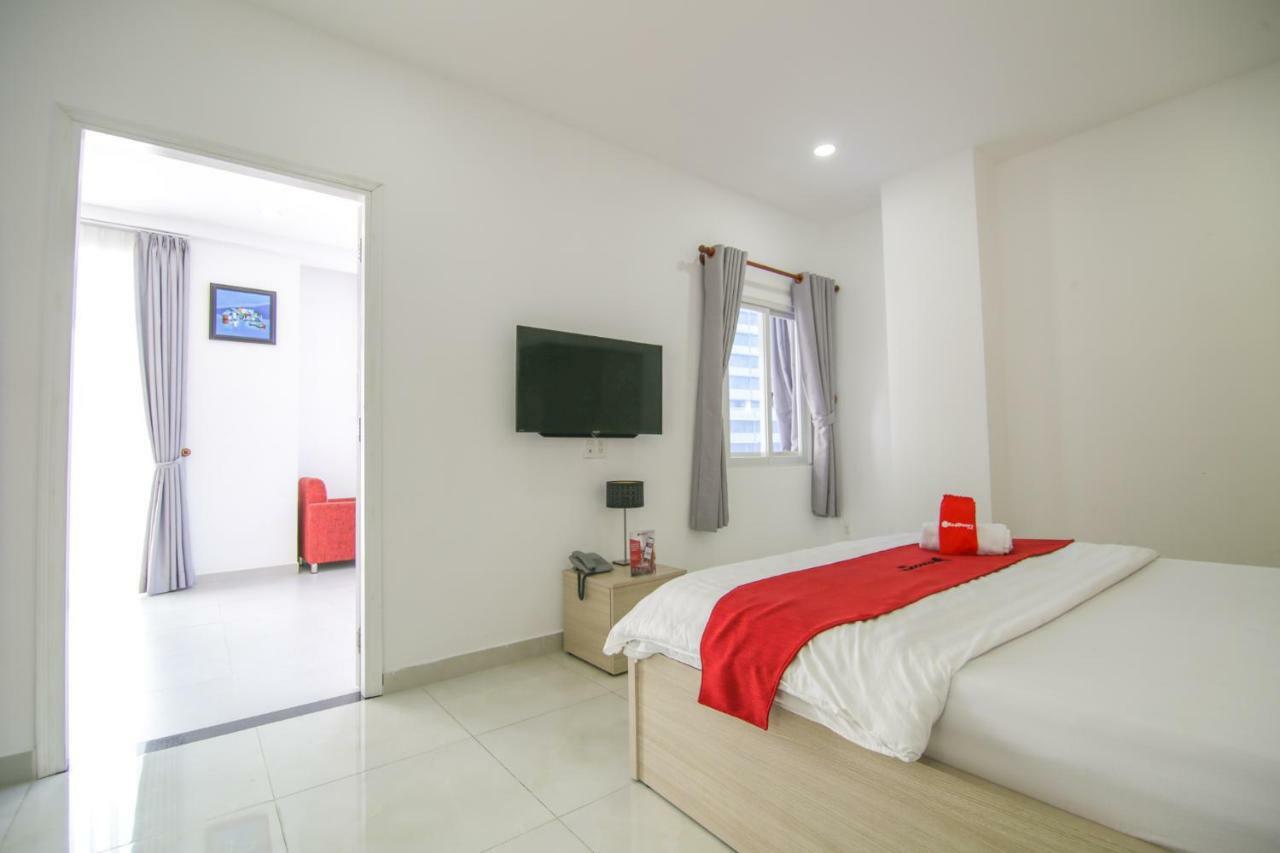 Reddoorz Near Quan Khu 7 Stadium Ciudad Ho Chi Minh  Exterior foto
