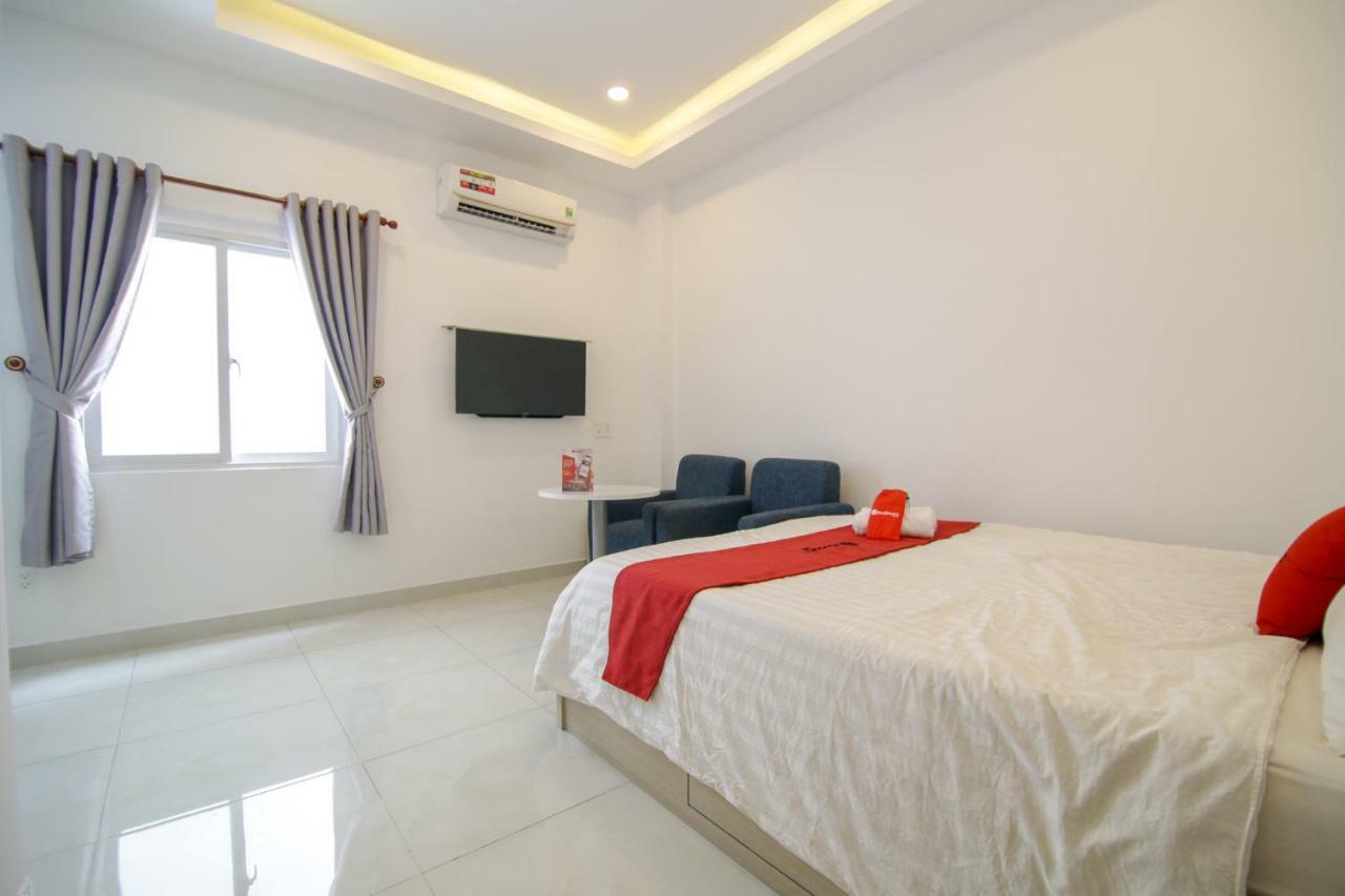 Reddoorz Near Quan Khu 7 Stadium Ciudad Ho Chi Minh  Exterior foto
